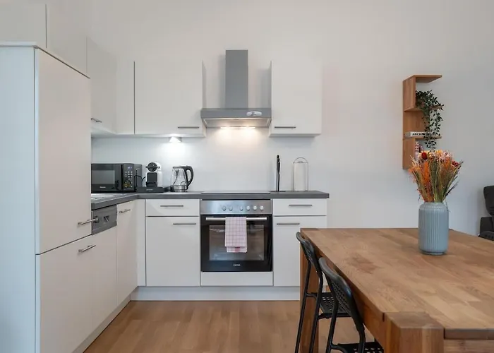 7 Min To Shopping Street I 5 Min To Train Station Apartmán